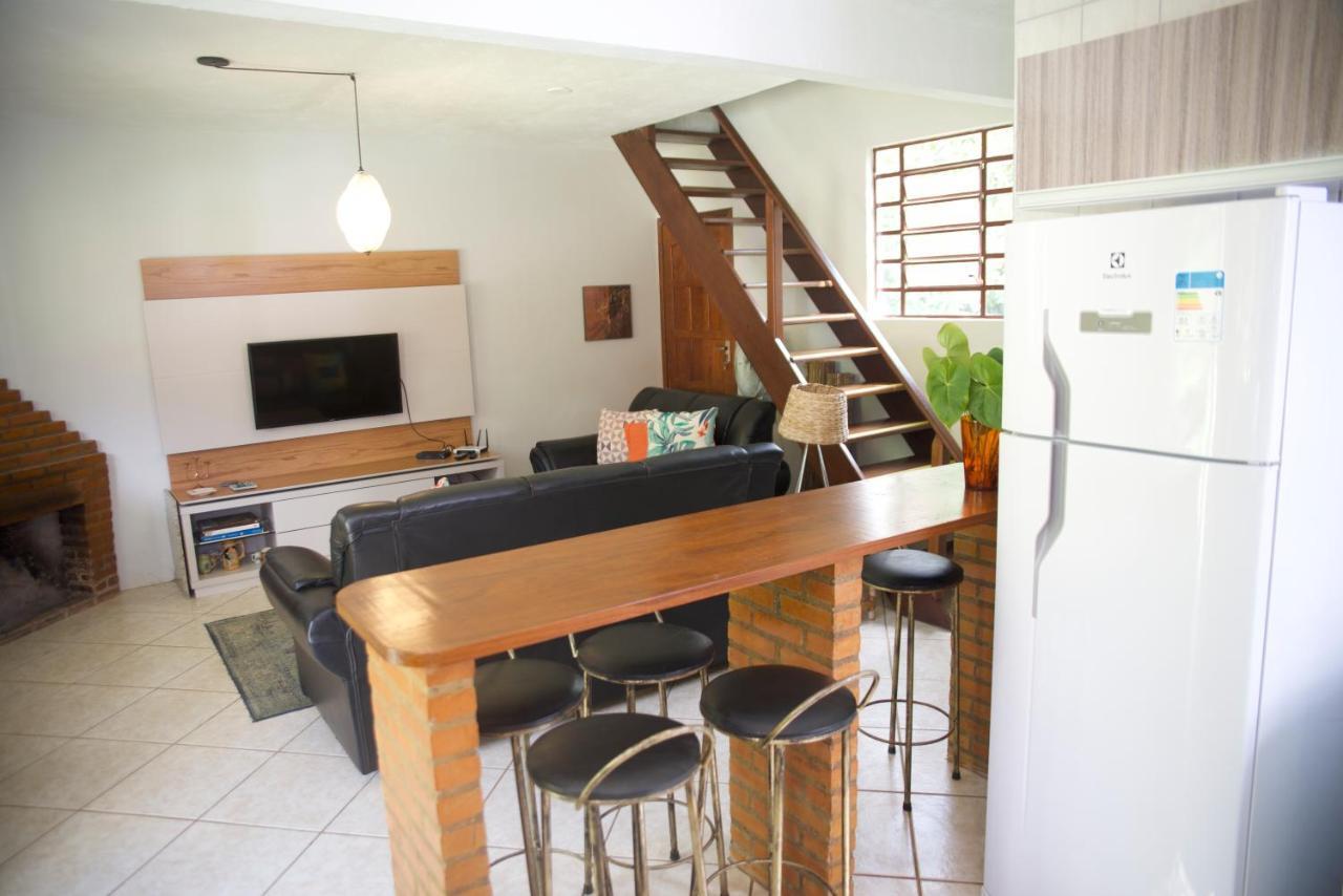 Casa Em Friburgo Com Piscina Lareira & Holiday home